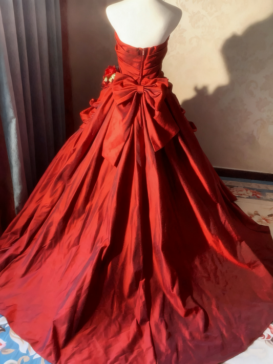 Elegant Prom Dress Sweetheart Pleated Ball Gown Evening Dress Quinceanera Dress  D3925