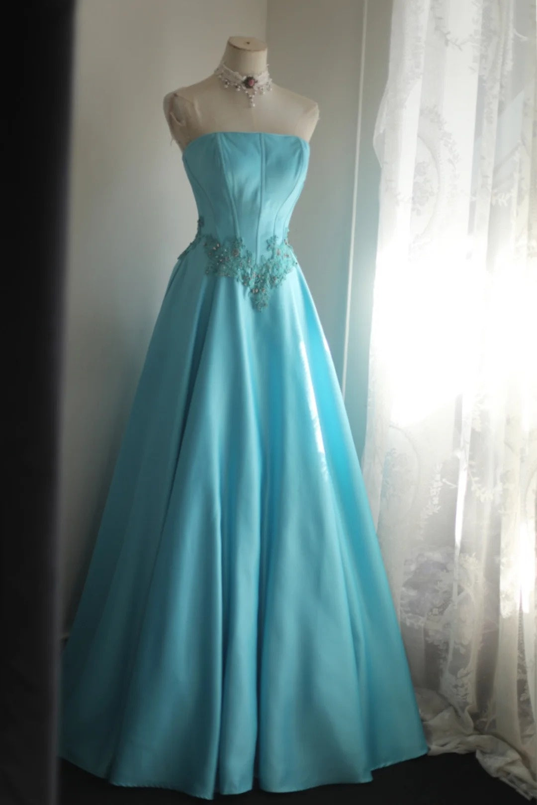 Stunning Prom Dress A Line Strapless Pleated Evening Dress Gala Gown Cocktail Dress     D3975