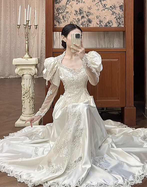 New Arrival Wedding Dress Sweetheart Pleated Wedding Dress  D3979