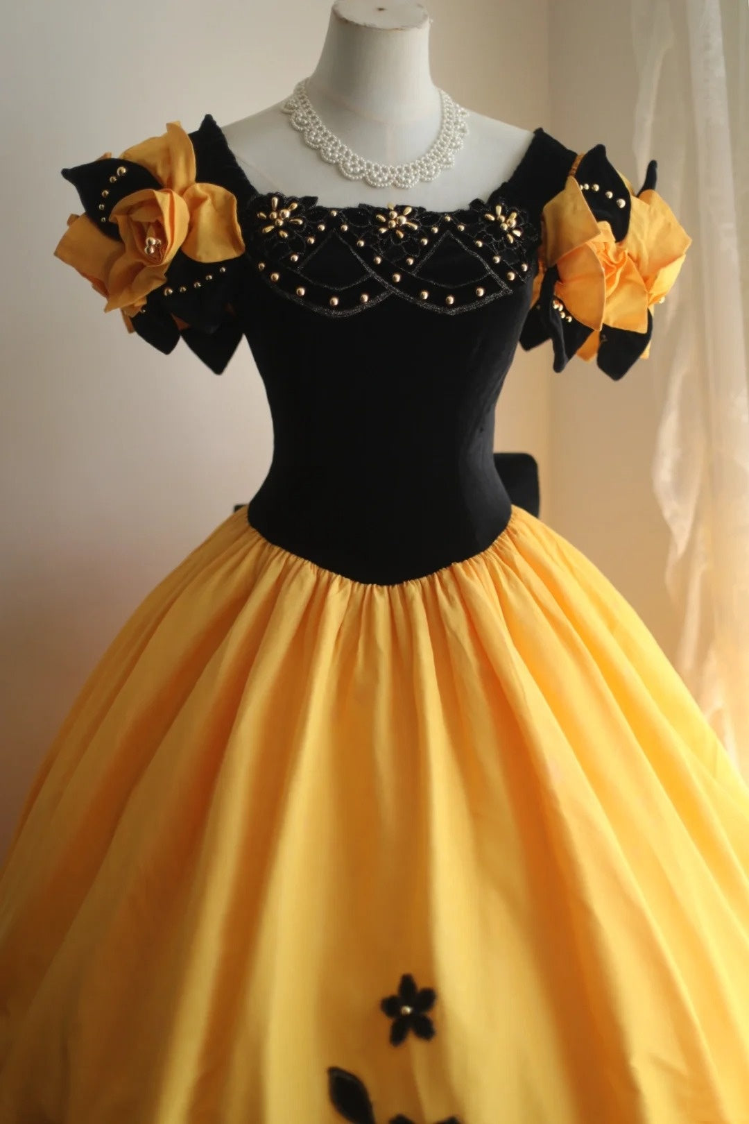 New Arrival Prom Dress Square Neck Pleated Evening Dress Sweet 16 Dress Ball Gown    D3986