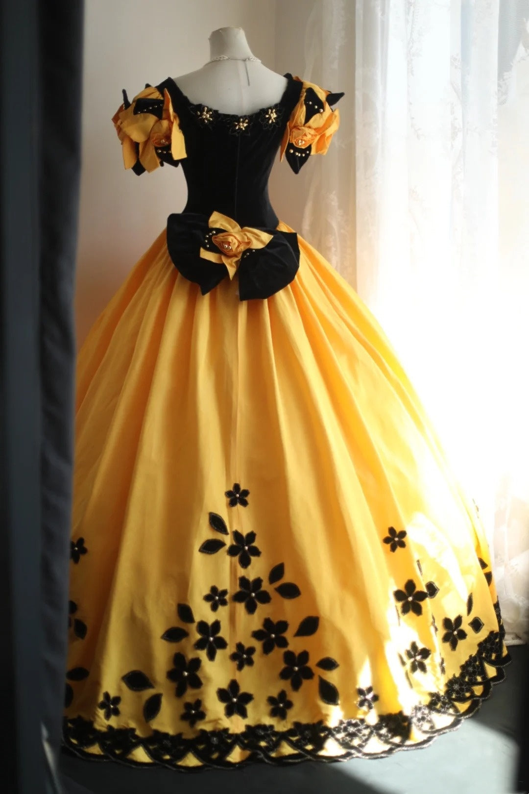 New Arrival Prom Dress Square Neck Pleated Evening Dress Sweet 16 Dress Ball Gown    D3986