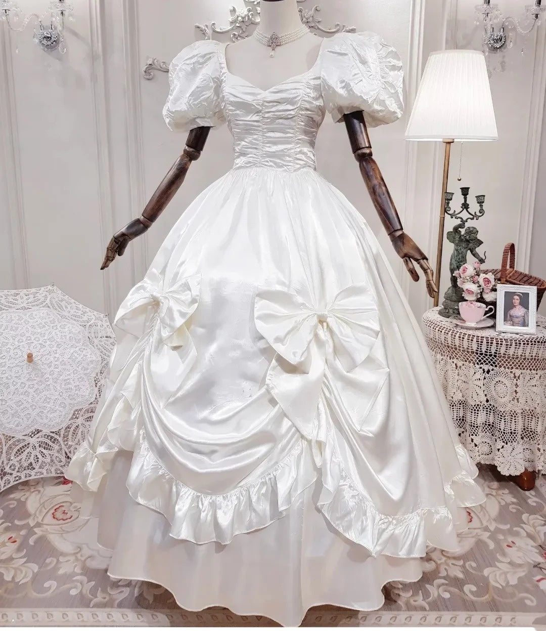 Vintage Wedding Dress V-neck Pleated Bowknot Wedding Dress  D3994