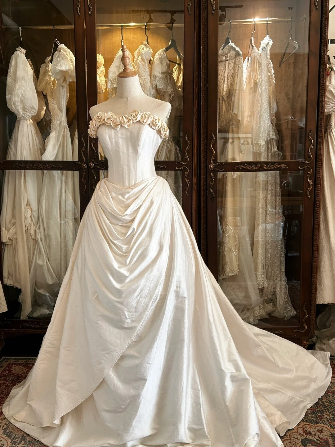 Minimalist Wedding Dress Strapless Pleated Wedding Dress  D3998