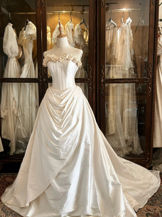 Minimalist Wedding Dress Strapless Pleated Wedding Dress  D3998