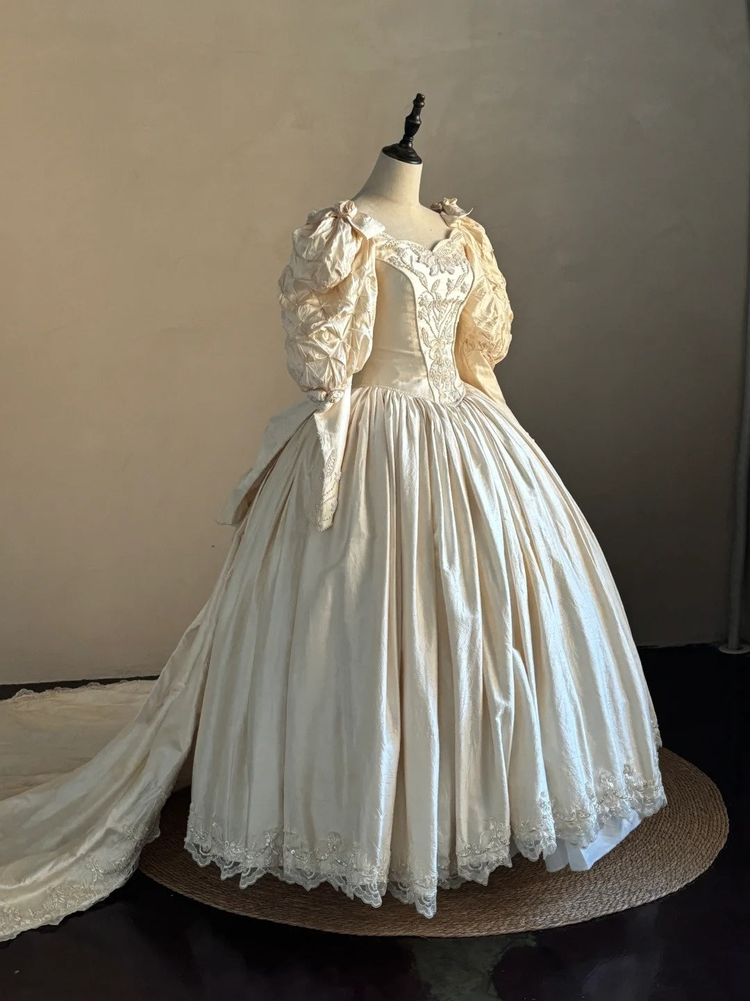 Vintage Wedding Dress Asymmetrical Neck Pleated Wedding Dress  D3999