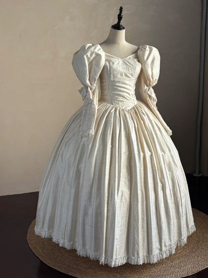 Minimalist Wedding Dress V-neck Pleated Wedding Dress  D4000