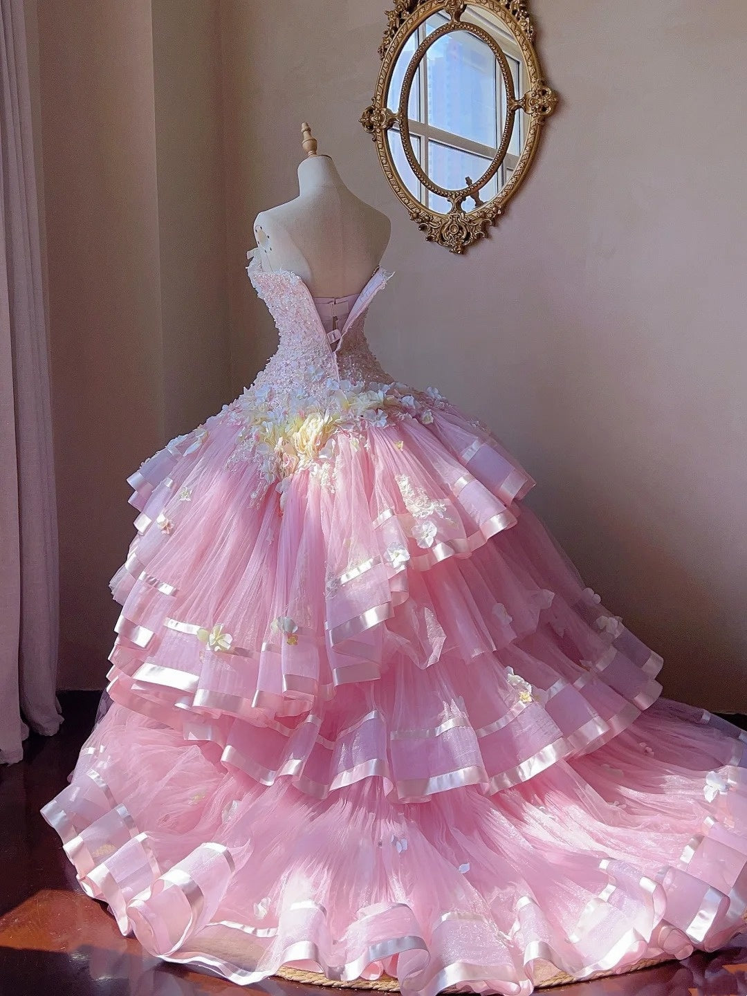 Sweet Prom Dress Strapless Pleated Tiered Evening Dress Quinceanera Dress Ball Gown    D4006