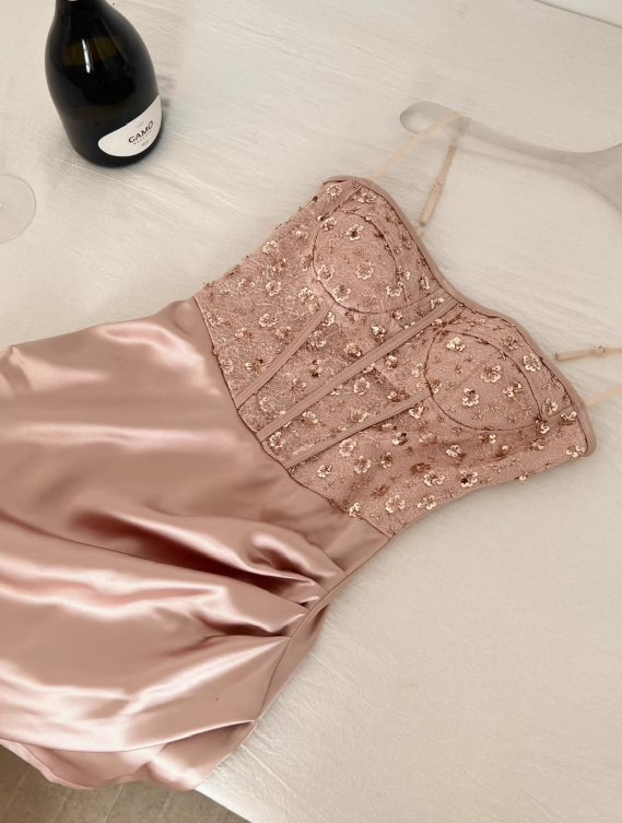 Robe longue fendue à bretelles spaghetti pour femme, tenue d'anniversaire, tenue de soirée, bord de mer, D3241