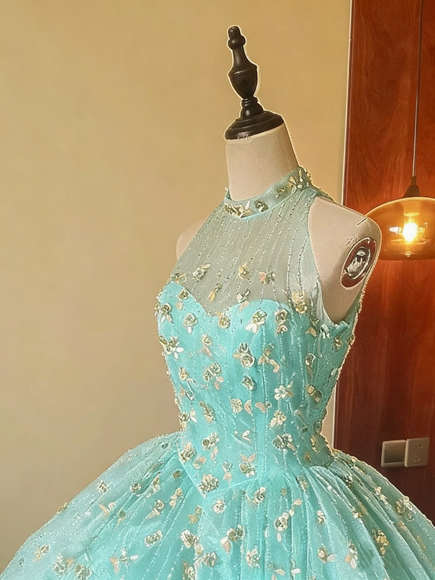 Sweet Prom Dress Crew Neck Tulle Pleated Ball Gown Evening Dress Sweet 16 Dress Birthday Party Outfits   D4085