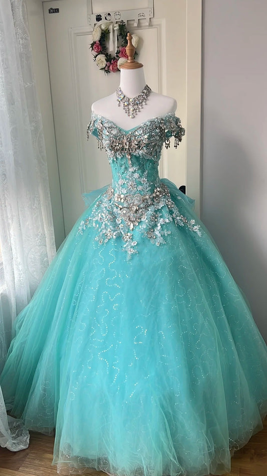 Shiny Prom Dress V-neck Pleated Tulle Ball Gown Birthday Dress Evening Dress Sweet 16 Dress     D4110