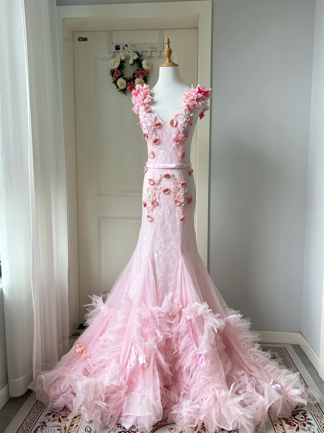 Pretty Prom Dress V-neck Tulle Mermaid Gala Dress Evening Dress Birthday Party Outfits   D4111