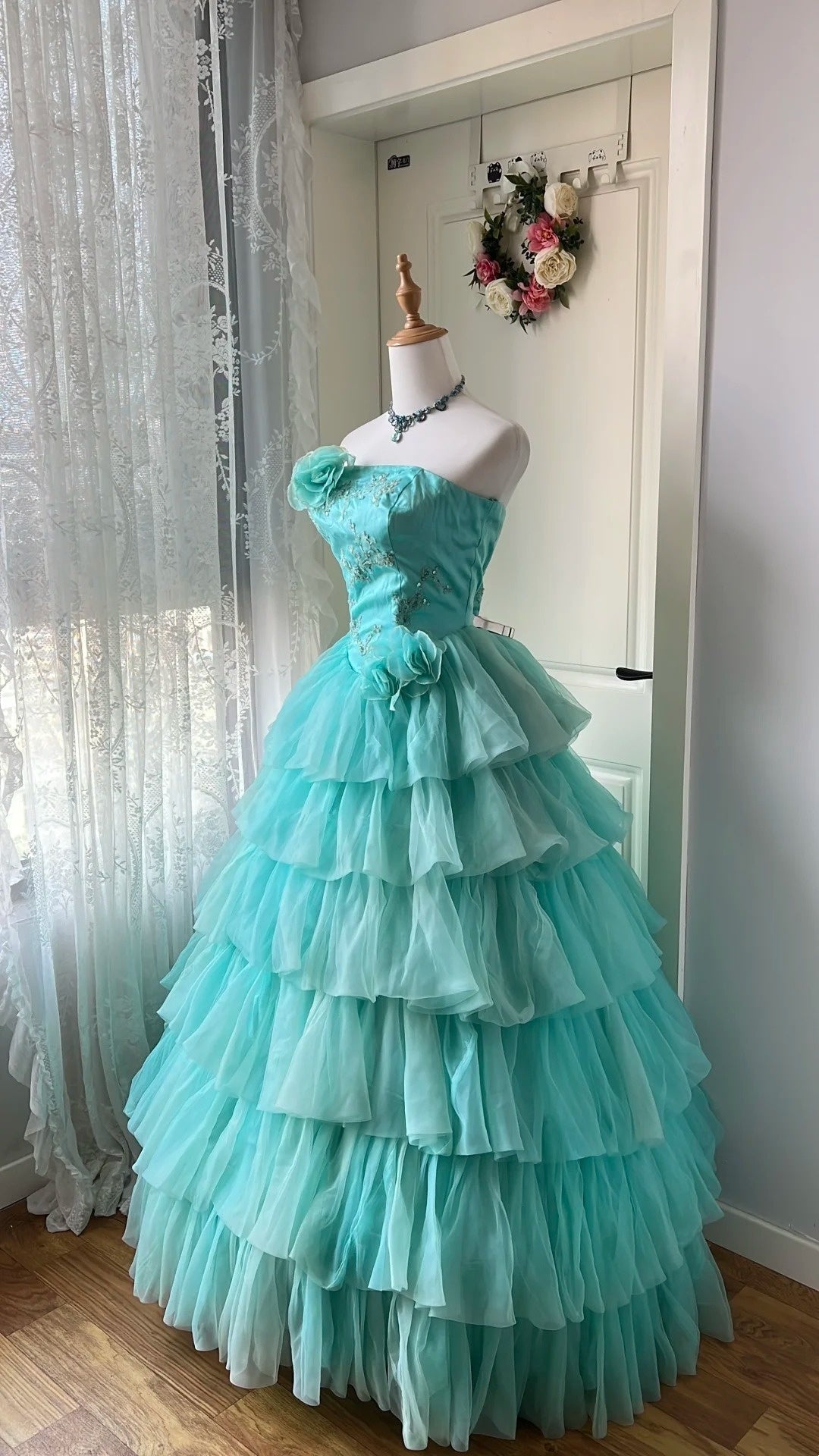Pretty Prom Dress Strapless Pleated Tiered Ball Gown Evening Dress Sweet 16 Dress       D4135