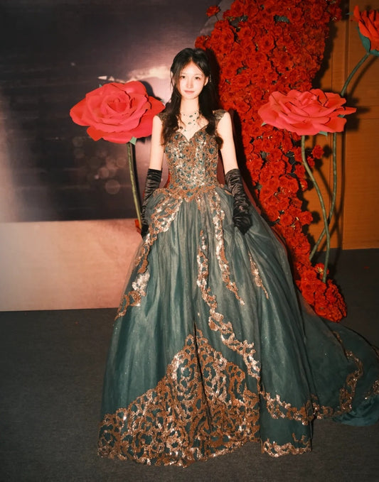 Stunning Prom Dress Sweetheart Pleated Ball Gown Evening Dress Quinceanera Dress       D4159