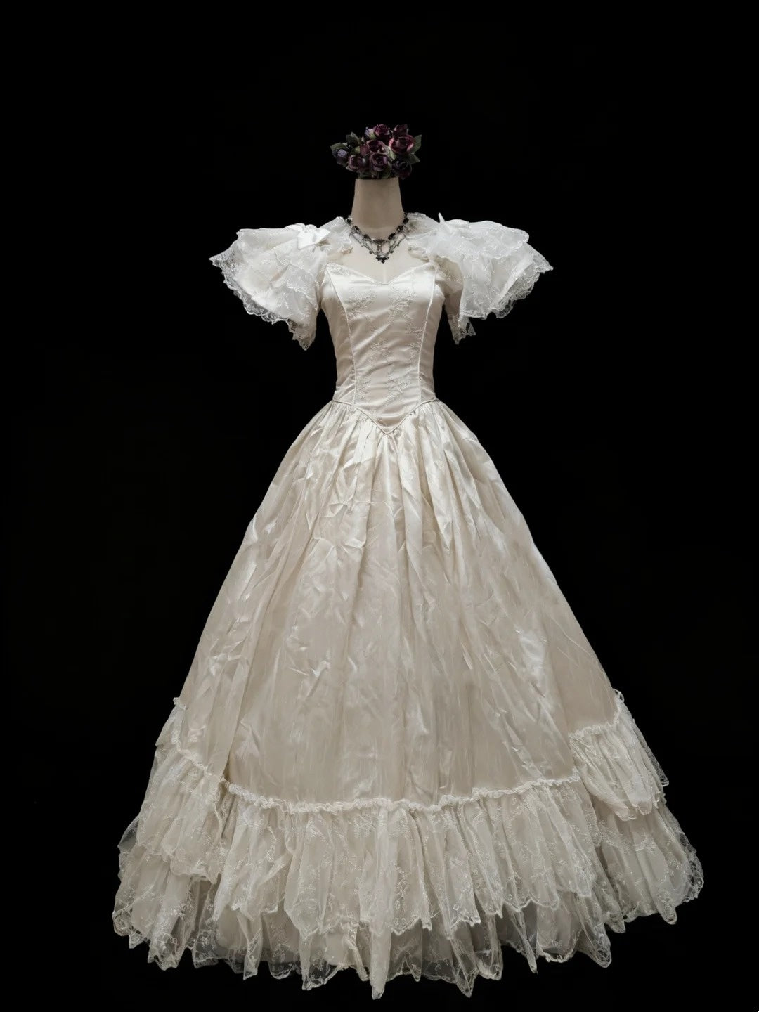 Retro Wedding Dress Sweetheart Pleated Tulle Wedding Dress  D4196