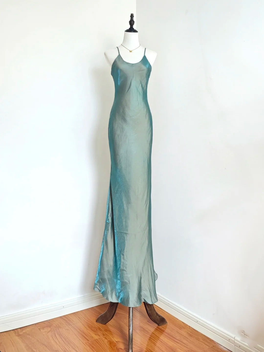 Glänzendes Ballkleid mit herzförmigem Pailletten-Meerjungfrauen-Abendkleid, Galakleid, Geburtstagspartykleid, D3415