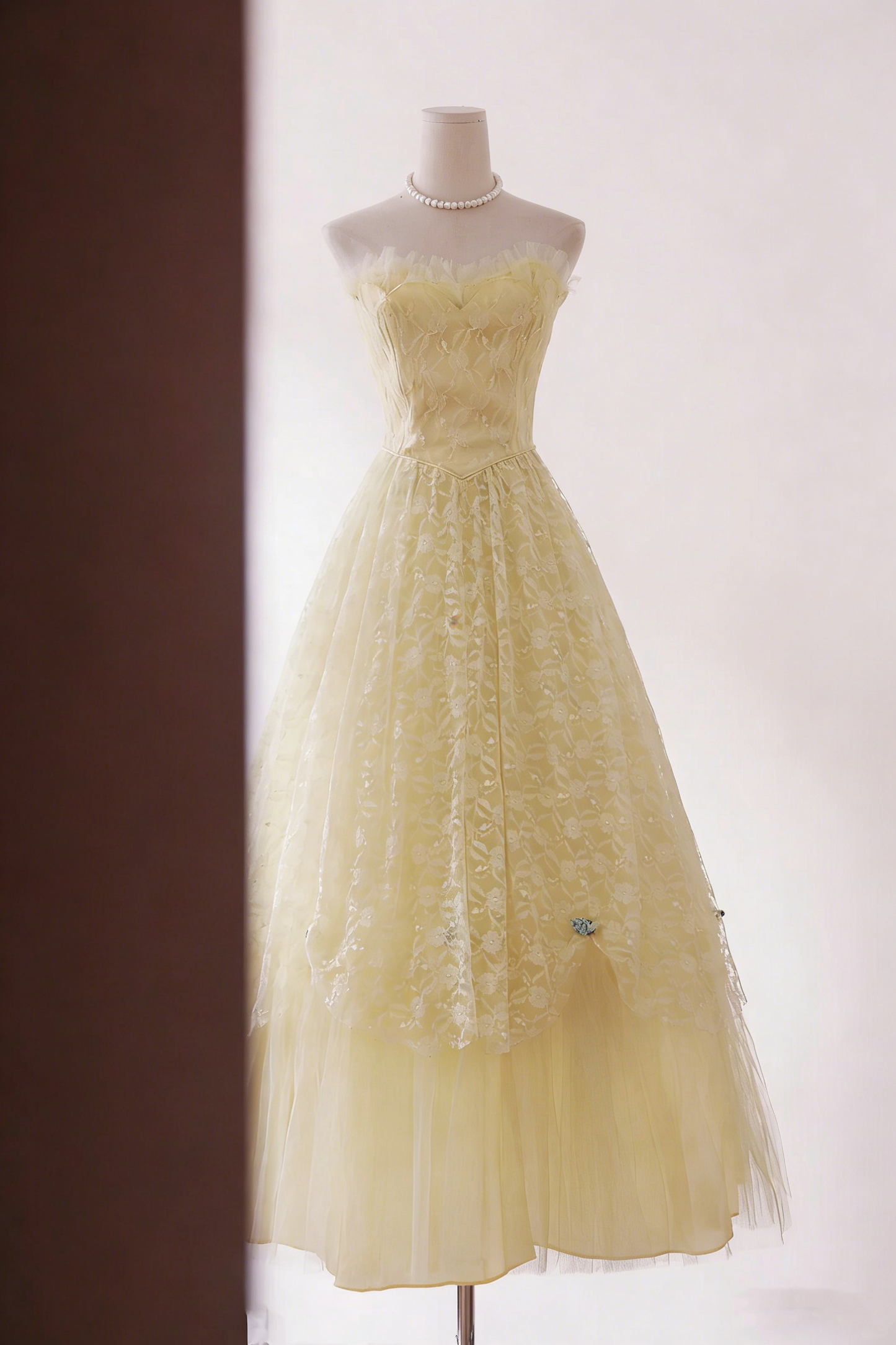 Stunning Prom Dress Sweetheart Pleated Tulle Ball Gown Evening Dress Quinceanera Dress Birthday Party Dress       D4249