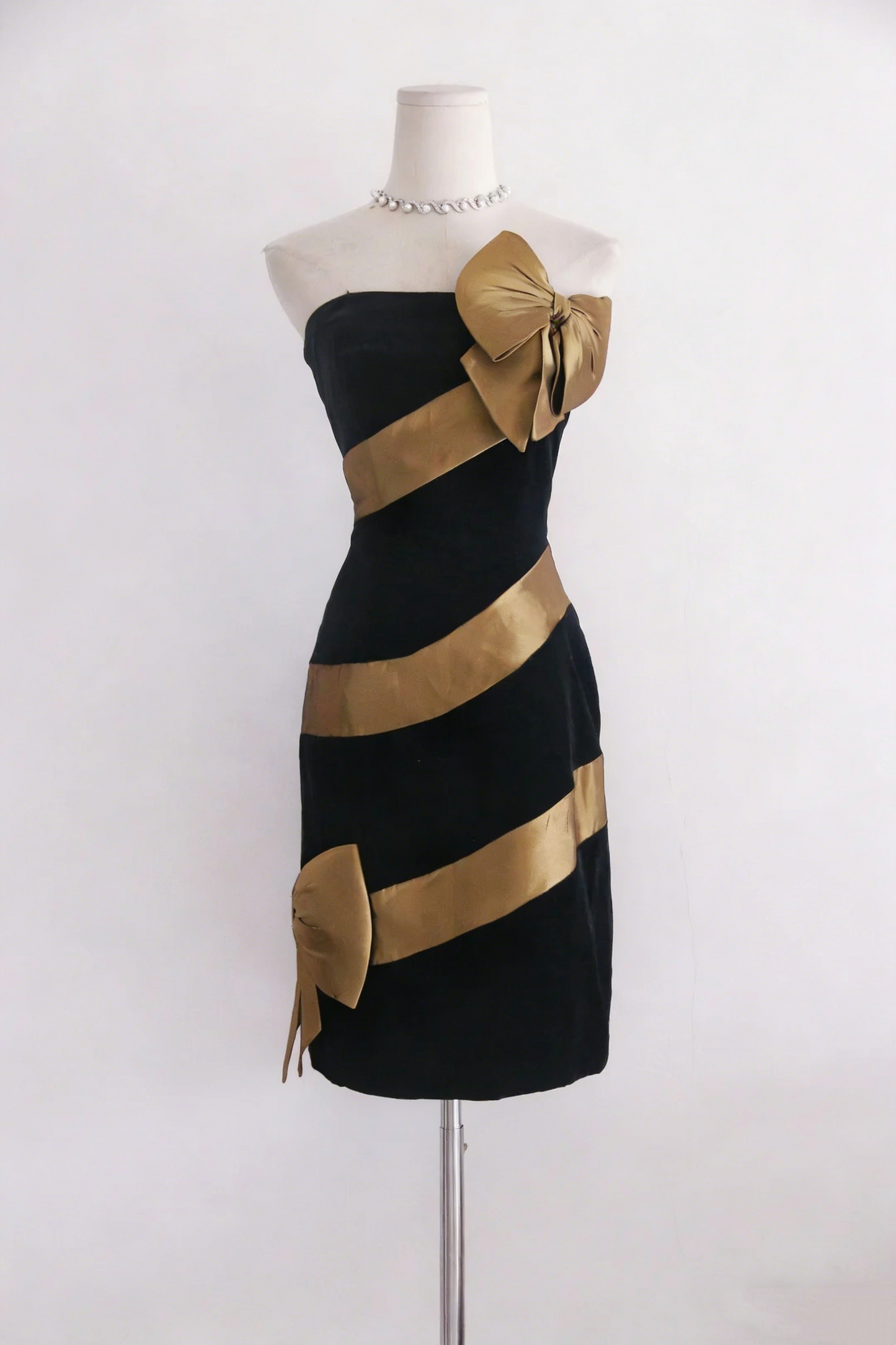 Glänzendes Ballkleid mit herzförmigem Pailletten-Meerjungfrauen-Abendkleid, Galakleid, Geburtstagspartykleid, D3415