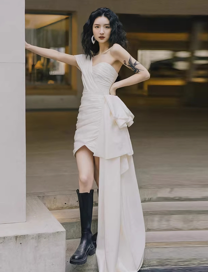 New Arrival Wedding Dress Asymmetrical Neck Pleated Short Wedding Dress Prom Dress    D4310