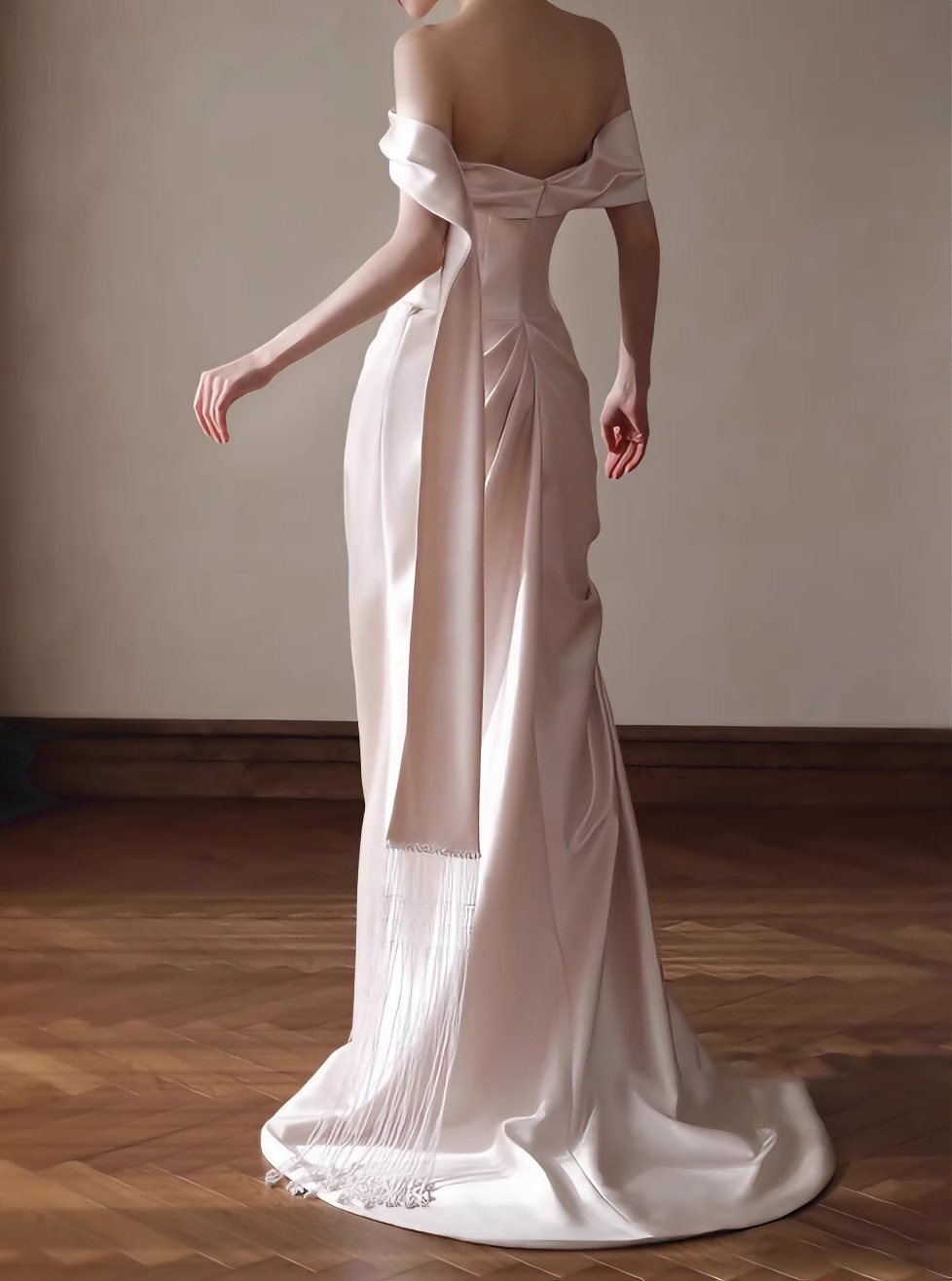 Newest Wedding Dress Off Shoulder Pleated Wedding Dress   D4322