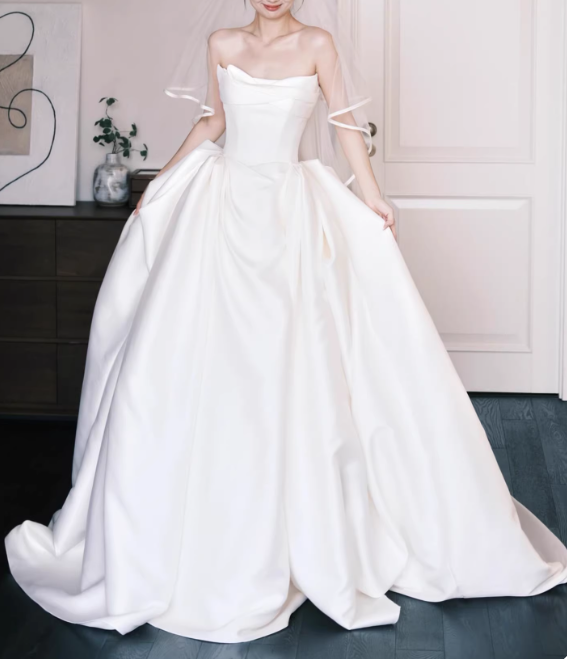 Beauty Brautkleid A-Linie Herzausschnitt Plissee Brautkleid D3302