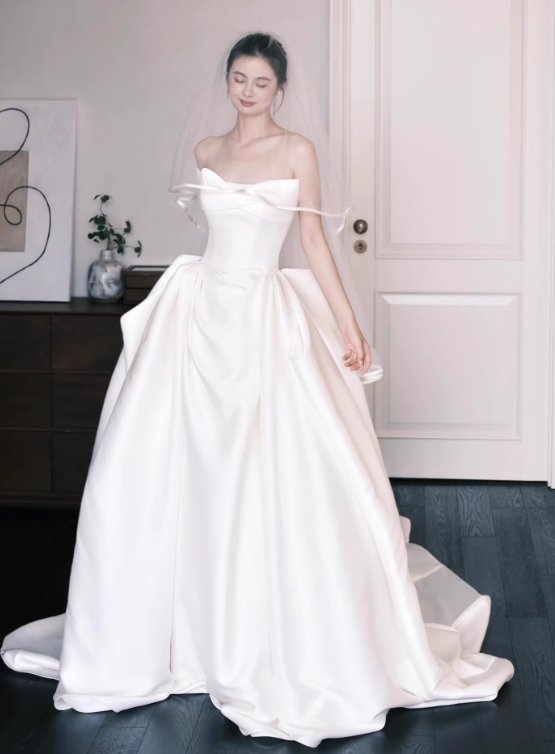 Beauty Brautkleid A-Linie Herzausschnitt Plissee Brautkleid D3302