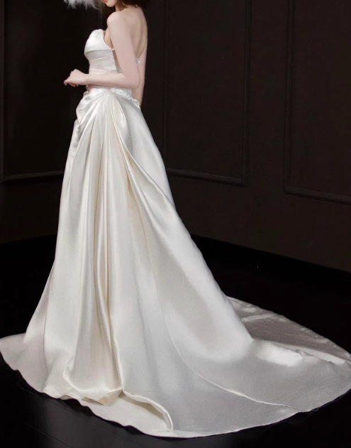 Beauty Brautkleid A-Linie Herzausschnitt Plissee Brautkleid D3302