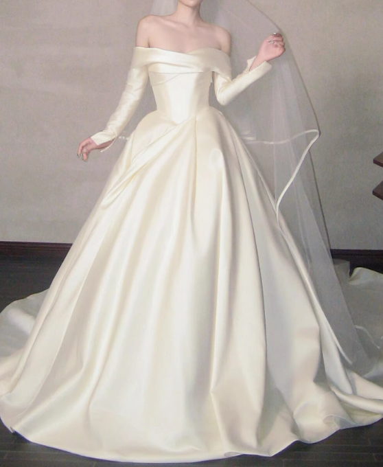 Beauty Brautkleid A-Linie Herzausschnitt Plissee Brautkleid D3302