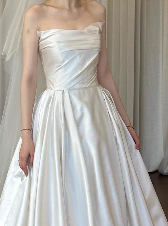 Beauty Brautkleid A-Linie Herzausschnitt Plissee Brautkleid D3302
