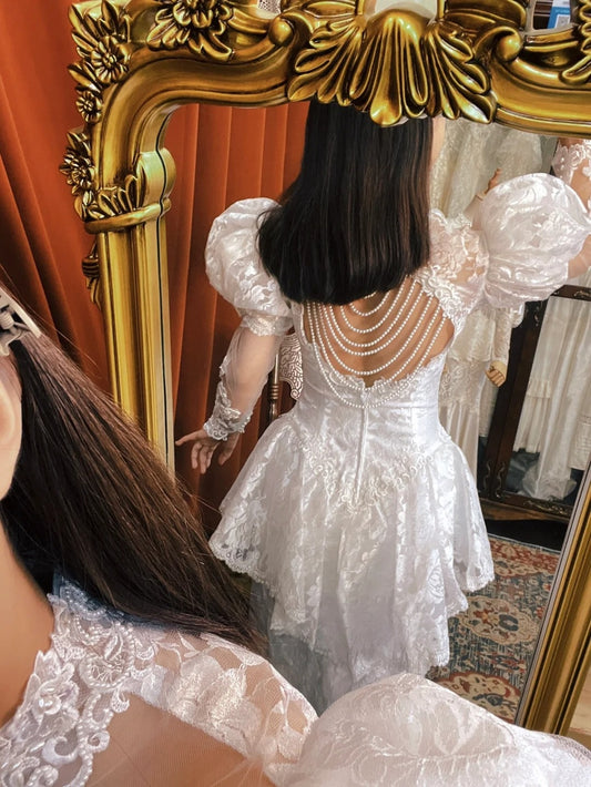 Vintage Wedding Dress V-neck Long Sleeves Pleated Wedding Dress  D4361