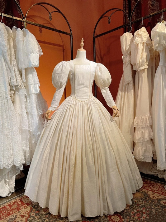 Vintage Wedding Dress Square Neck Pleated Wedding Dress  D4373