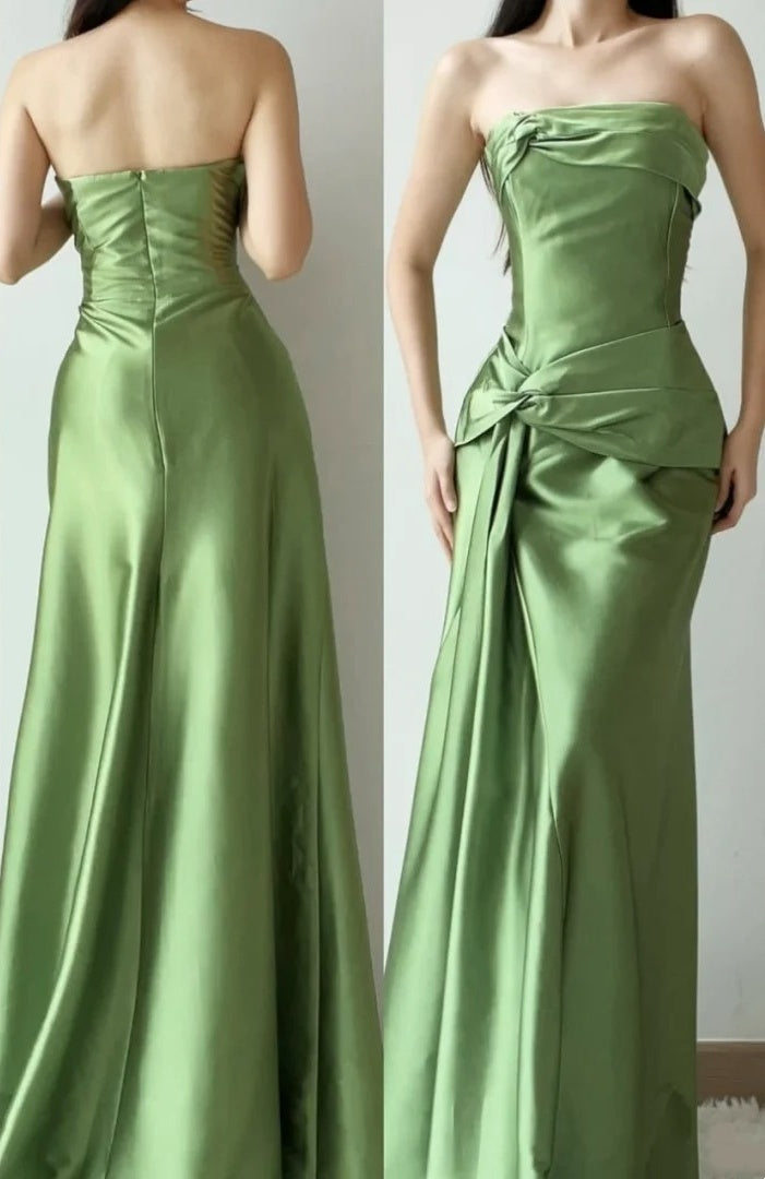 Minimalist Prom Dress Strapless Pleated Gala Dress Evening Dress Formal Dress   D4410