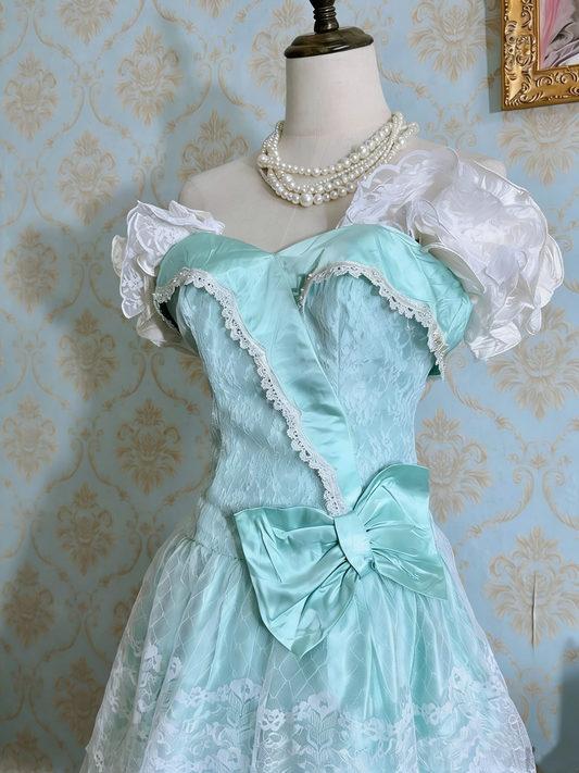 Beauty Homecoming Dress Off Shoulder Lace Short Prom Dress Birthday Party Outfits    D4486