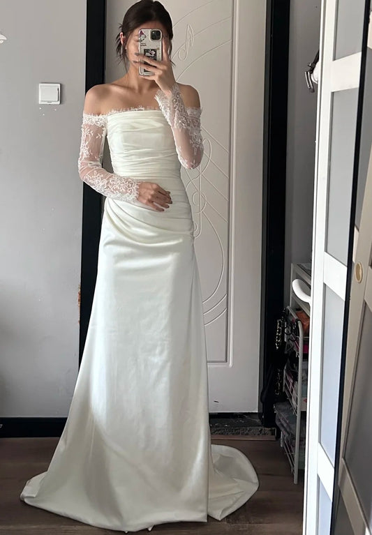 Elegant Wedding Dress Off Shoulder Pleated Long Sleeves Wedding Dress  D4495