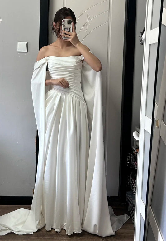 Minimalist Wedding Dress Off Shoulder Pleated Wedding Dress  D4496