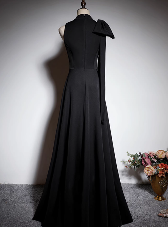 Minimalist Prom Dress Black A Line Crew Neck Pleated Gala Dress Evening Dress Formal Dress  D4519