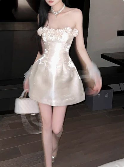 Retro Beige Sequin 3D Floral Strapless Design A-line Party Dress Homecoming Dress D1561