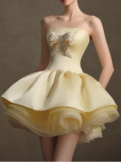 Charming Homecoming Dress Strapless Tulle Bowknot Pleated Short Prom Dress Back to School Outfits Party Dress  D6041