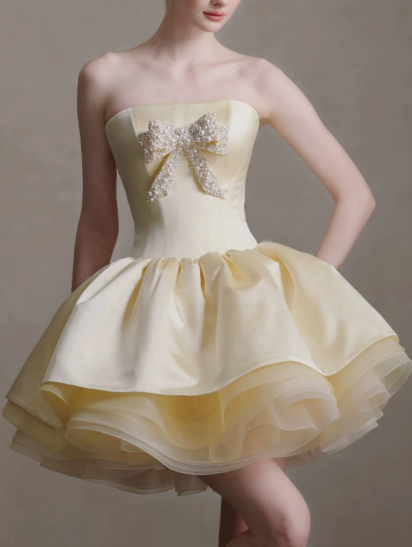 Charming Homecoming Dress Strapless Tulle Bowknot Pleated Short Prom Dress Back to School Outfits Party Dress  D6041