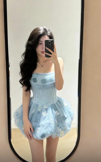 Vintage  Homecoming Dress Strapless Tulle Applique Short Pleated Prom Dress Back to School Outfits Party Dress  D6046