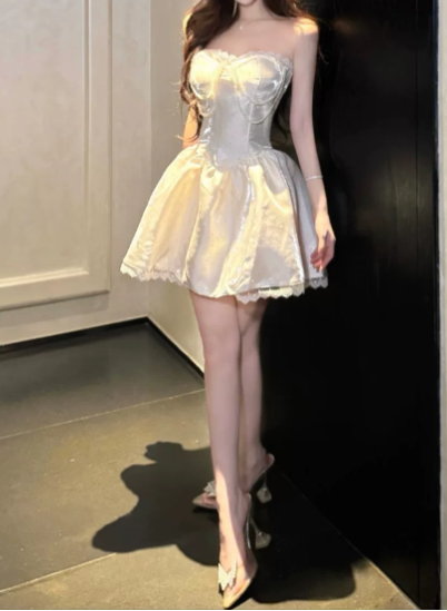 Shimmering Homecoming Dress Sweetheart Pleated Lace Short Prom Dress Back to School Outfits Party Dress  D6049