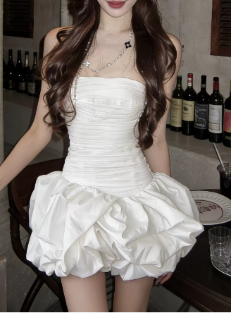 Chic Homecoming Dress Strapless Shirred Cascade Short Prom Dress Back to School Outfits Party Dress  D6068