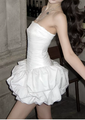 Chic Homecoming Dress Strapless Shirred Cascade Short Prom Dress Back to School Outfits Party Dress  D6068