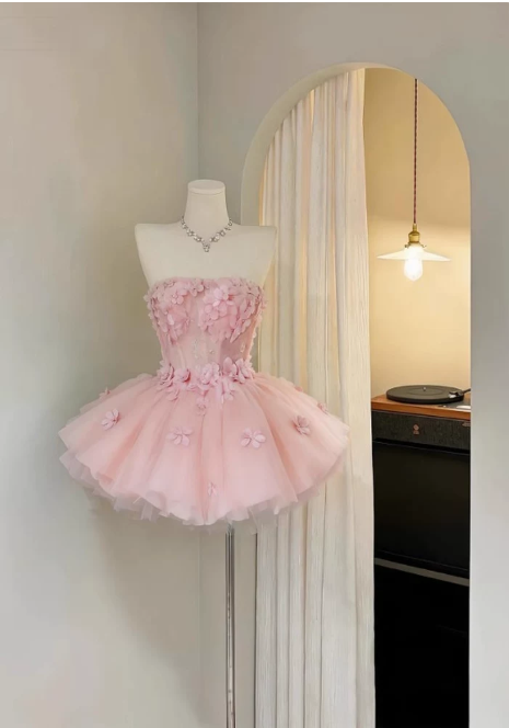Charming Homecoming Dress Strapless Flower Tulle Short Prom Dress Back to School Outfits Party Dress  D6070