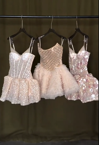 Chic Homecoming Dress Spaghetti Straps Sequins Pleated Short Prom Dress Back to School Outfits Party Dress  D6080