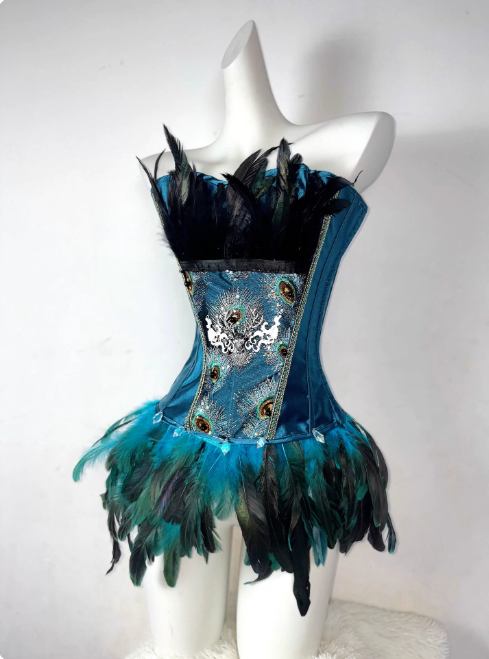 Chic Homecoming Dress Strapless Feather Embroidery Prom Dress Back to School Outfits Party Dress  D6117