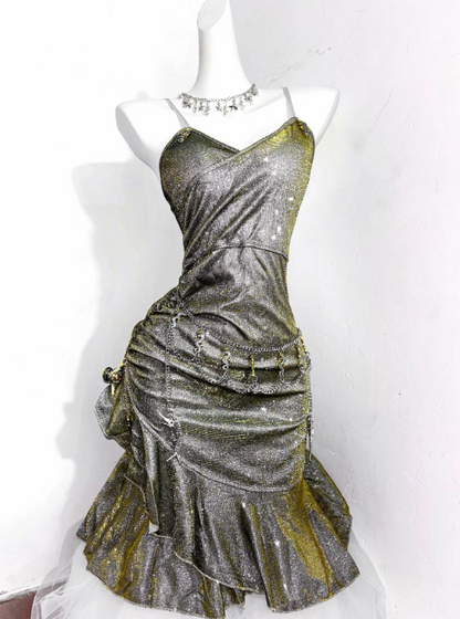 Chic Homecoming Dress Spaghetti Straps Sequins Pleated Prom Dress Back to School Outfits Party Dress  D6118