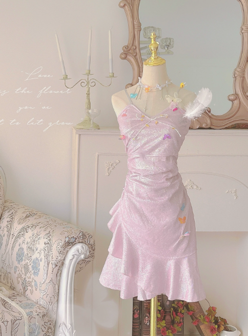 Cuteute Homecoming Dress Spaghetti Straps Sequins Pleated Prom Dress Back to School Outfits Party Dress  D6119
