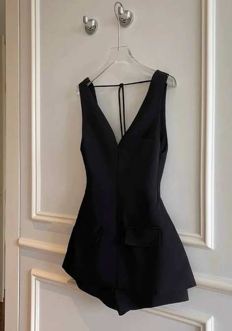 Simple Homecoming Dress V Neck Prom Dress Back to School Outfits Party Dress  D6300