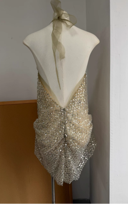 Shiny Homecoming Dress Halter Sequins Prom Dress Back to School Outfits Party Dress  D6325