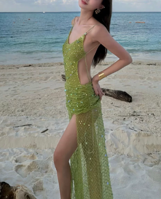 Pretty Homecoming Dress Spaghetti Strap Sequins Hi-Lo Backless Prom Dress Back to School Outfits Party Dress  D6321